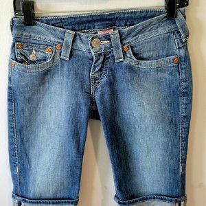 TRUE RELIGION JEAN SHORTS SIZE 25